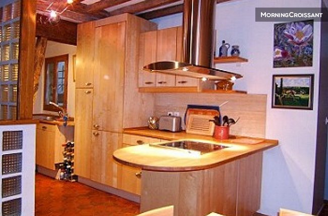 Charm & modern appliances (1)