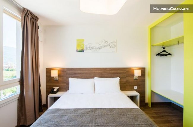 Modern and comfortable T1