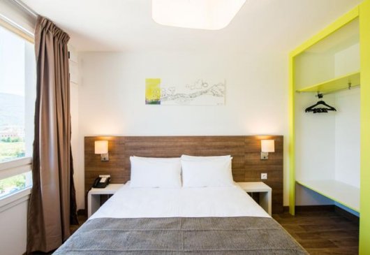 Modern and comfortable T1