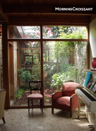 House in a garden ctr Quimper