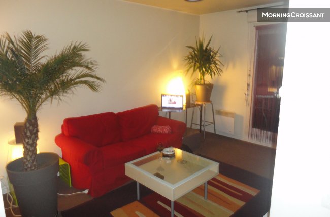 Apartment with garden