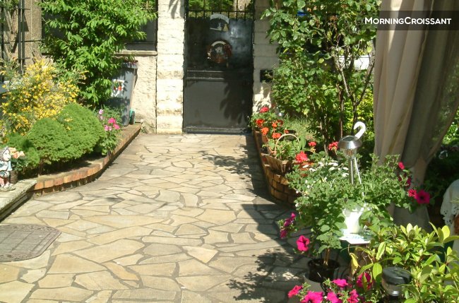 STUDIO FURNITURE-GARDEN