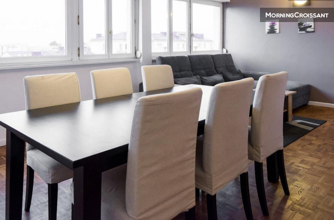 Comfortable bed (in dormitory)