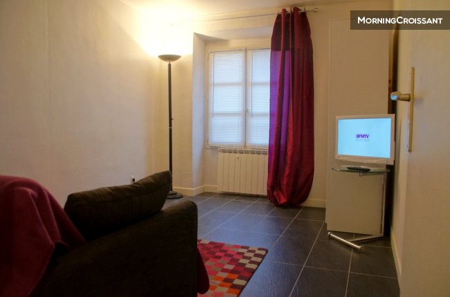 Lovely studio close to Paris