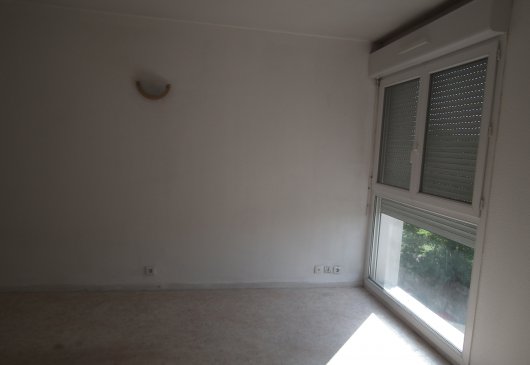 Studio 5 min from metro