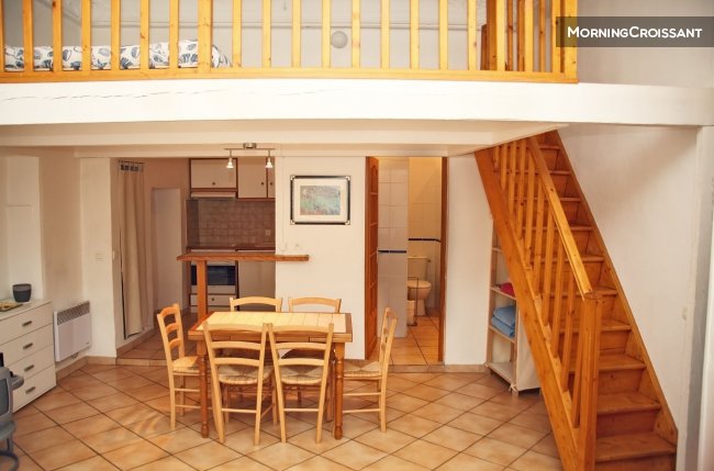 Old Nice - 5min walk from beaches 