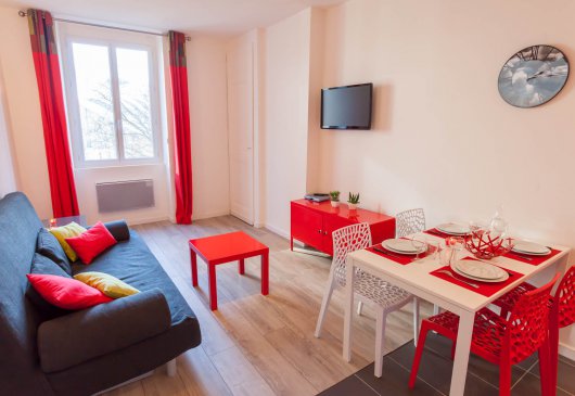 LE CRAYON  - Near La Part Dieu 