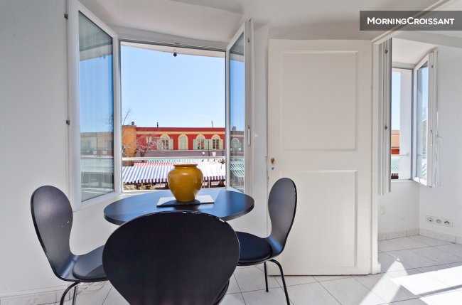 F2 Windows course Saleya sea/city