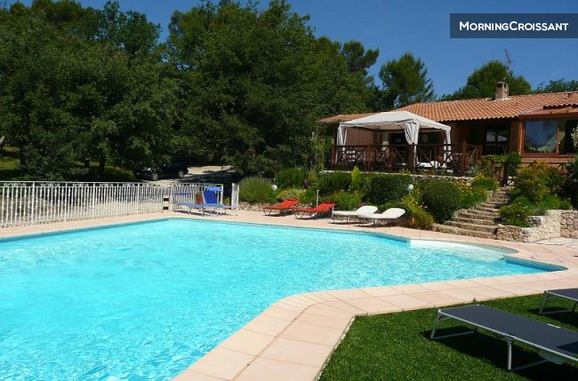 Bed and breakfast near Marseille