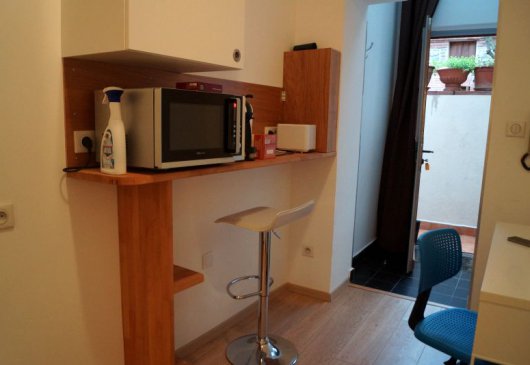 Apartment near library