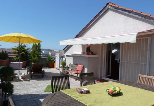 Duplex with terrace - Monplaisir