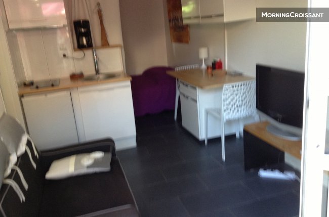 Independent Studio with garden