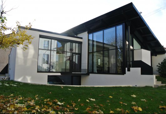 Independant loft-house near Paris