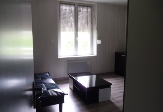 Furnished studio in quiet location 