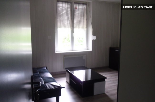 Furnished studio in quiet location 