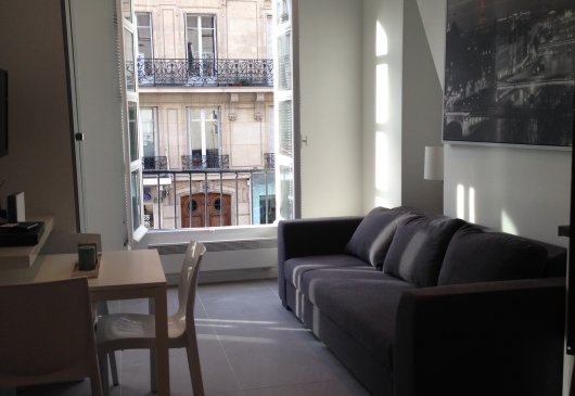 Cozy and central apartment Marais