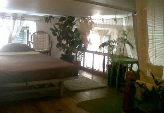 Mezzanince Room - Nice port/beach