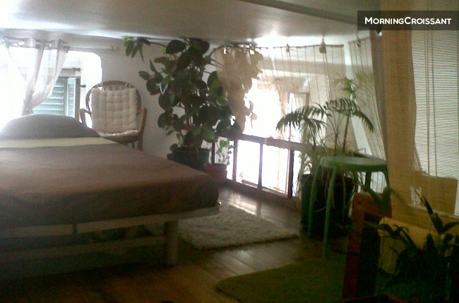 Mezzanince Room - Nice port/beach