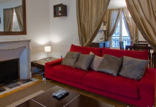 Chic 110 m 2 Rue de Fbg St Honoré