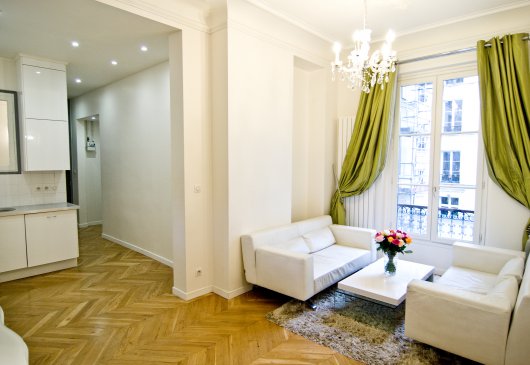 2 bedrooms close to the Trocadero 