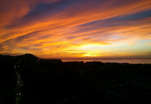 Apartmt view on sea and mountain