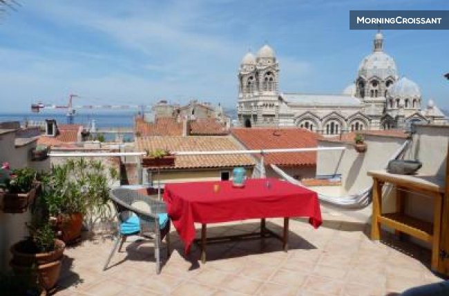 Duplex with sea view terrace 