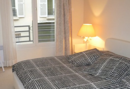 A chic apartment rue de Lévis