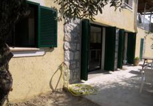 Apartment F2 with terrace