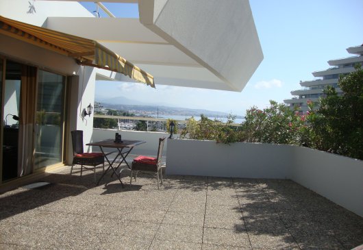 Rent 2 rooms seaside