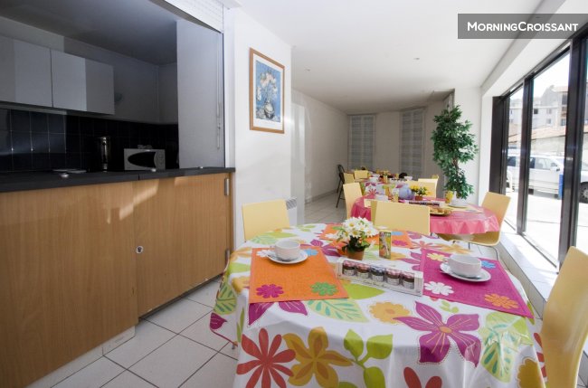 Studio equipped South oriented