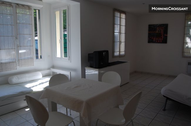 Great 2 Br 35M² - 800m to the beach