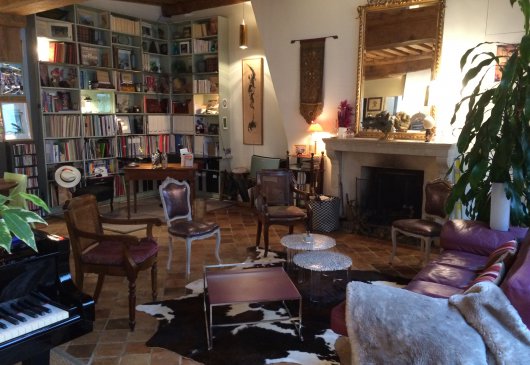 Historical flat, center of Paris