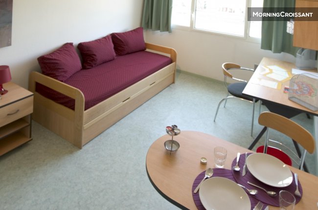 Studio 18m² in a calm building