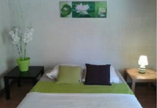 T1 furnished Marseille 9th car 