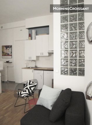 Charming apartment Paris 9