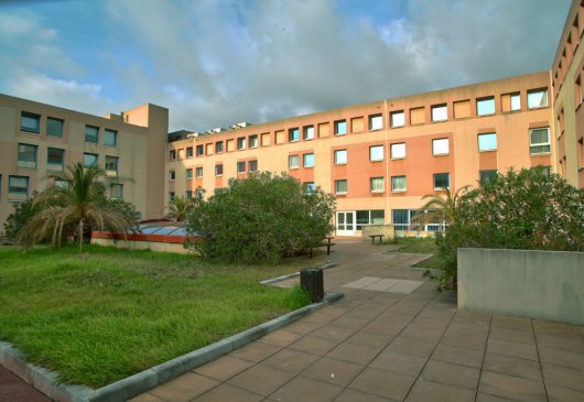 Near the port at Mayol Studio