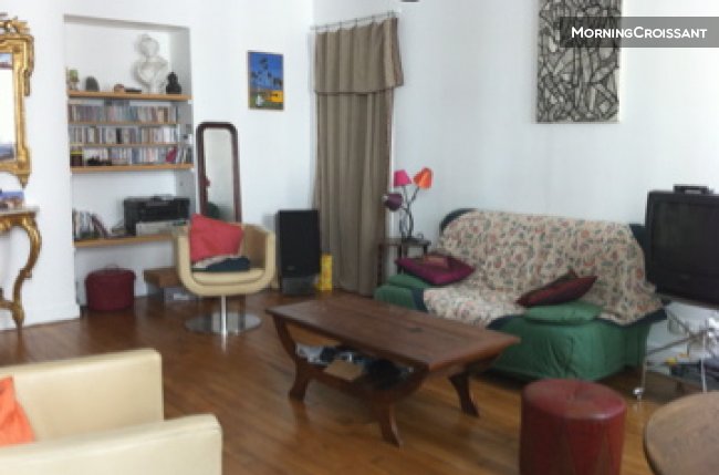 Large 2-room luxury flat