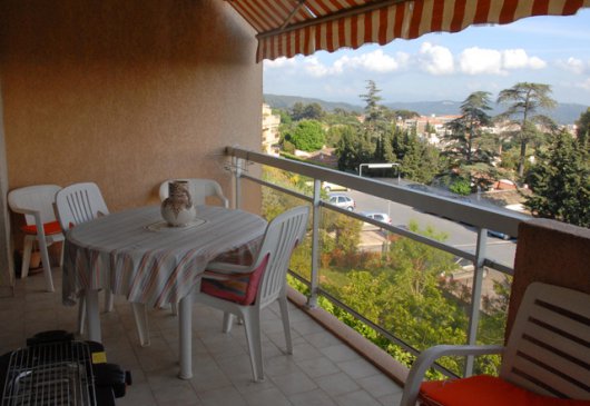 3 rooms flat in Aix en Provence