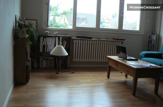 Apartment well situated in Caen