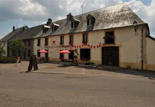 Quiet hostel B&B for families