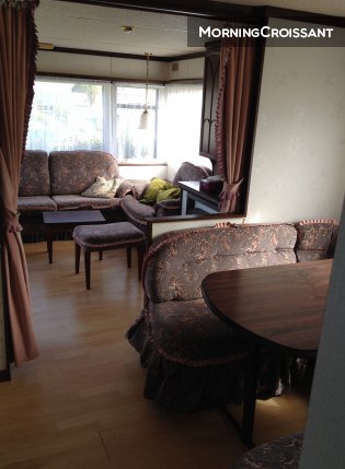 Mobile home for rent facing the sea