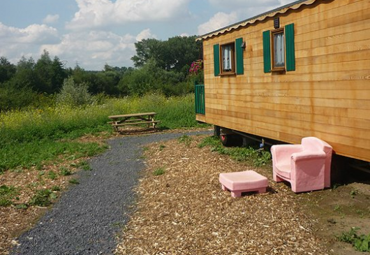 Trailer My Valley, near Lille