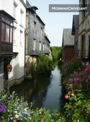 The House by the river