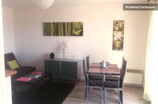 Apartment 2 BR, balcony + parking