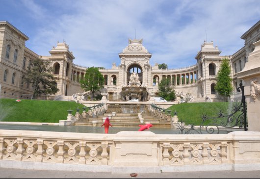 Studio 28 m² + loggia - longchamp