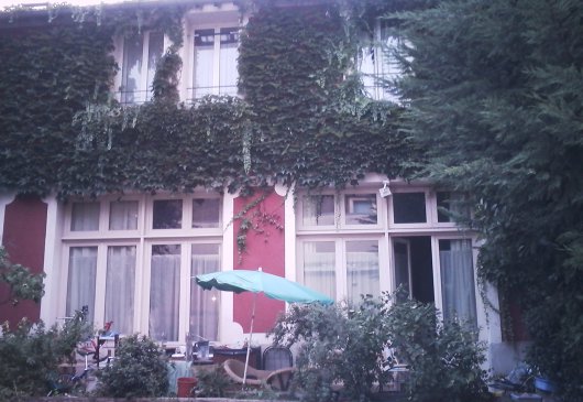 Room (s) priv 30 mn RER Châtelet.