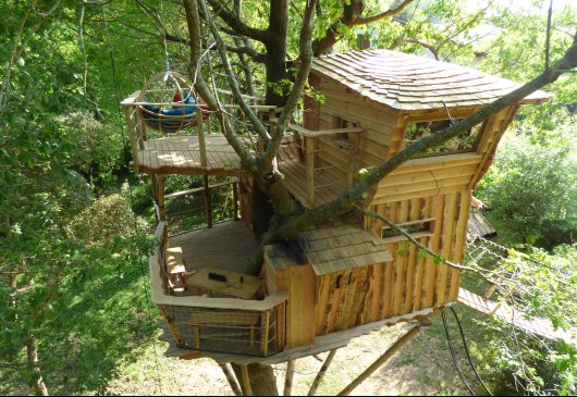 Perched cabin Fuscia : Basque ctry