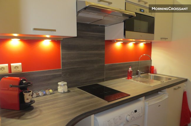 Hyper centre near the Capitol 