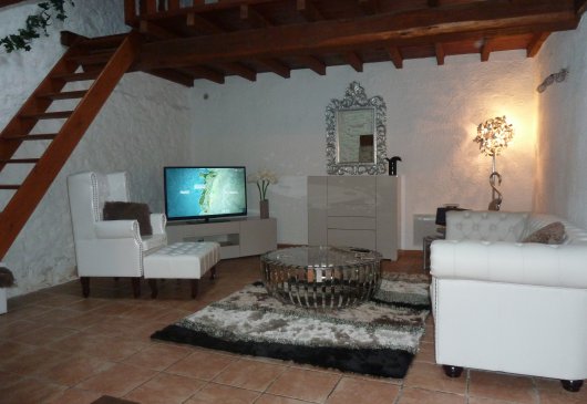 aprt 20 minutes from Carcassonne