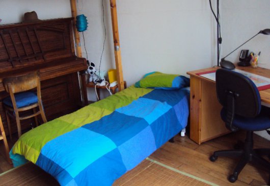 Room 13 sqm near Montmartre